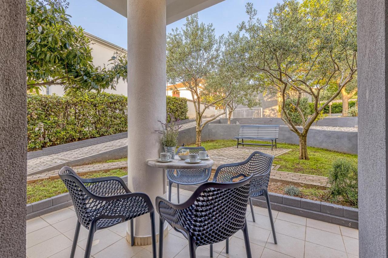 Island Resort Mihaela - Happy Rentals Traù Esterno foto