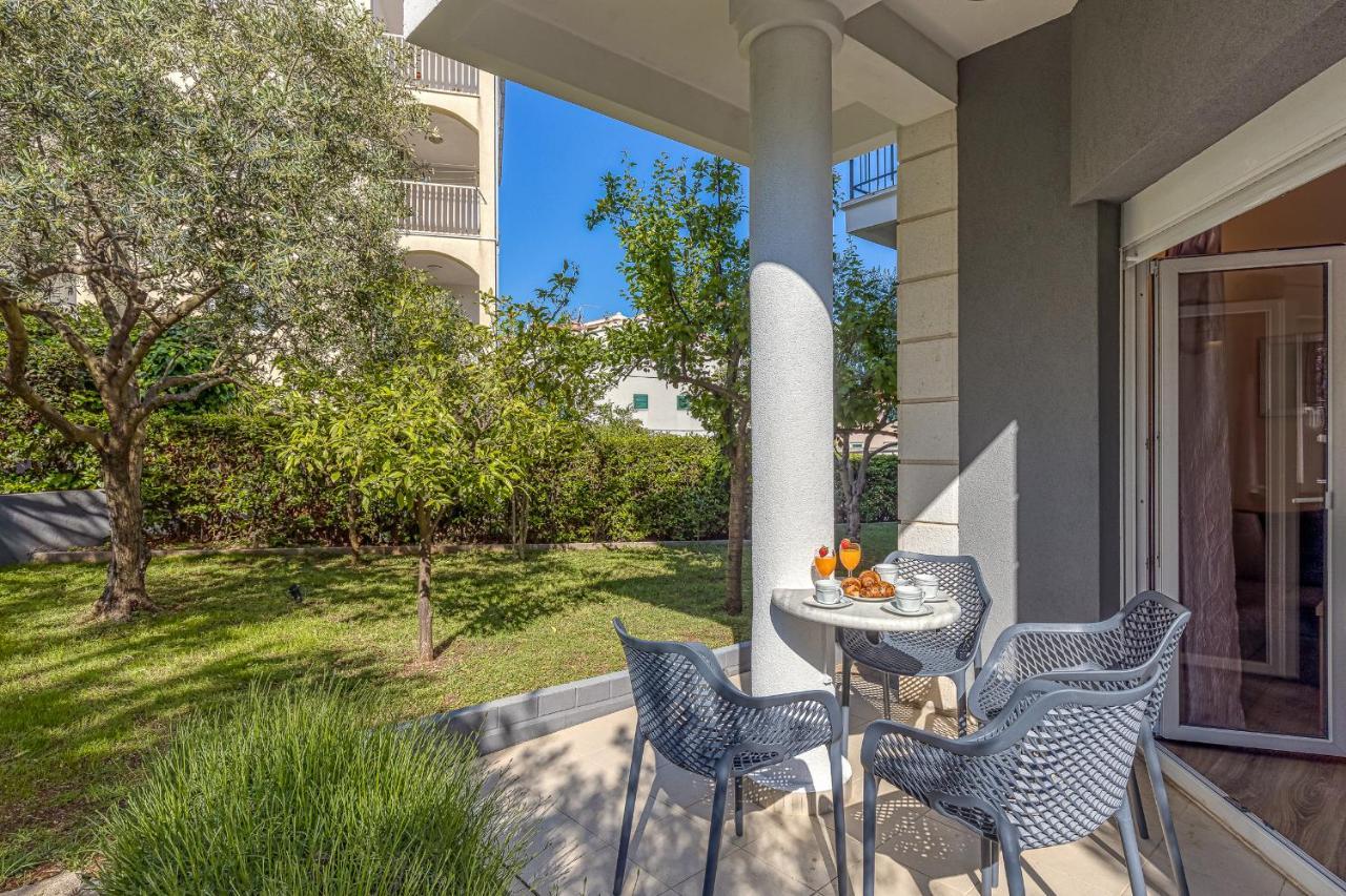 Island Resort Mihaela - Happy Rentals Traù Esterno foto