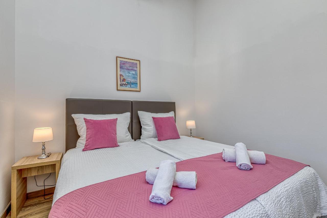 Island Resort Mihaela - Happy Rentals Traù Esterno foto