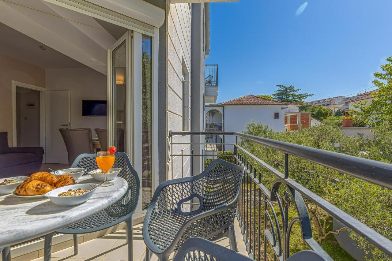 Island Resort Mihaela - Happy Rentals Traù Esterno foto
