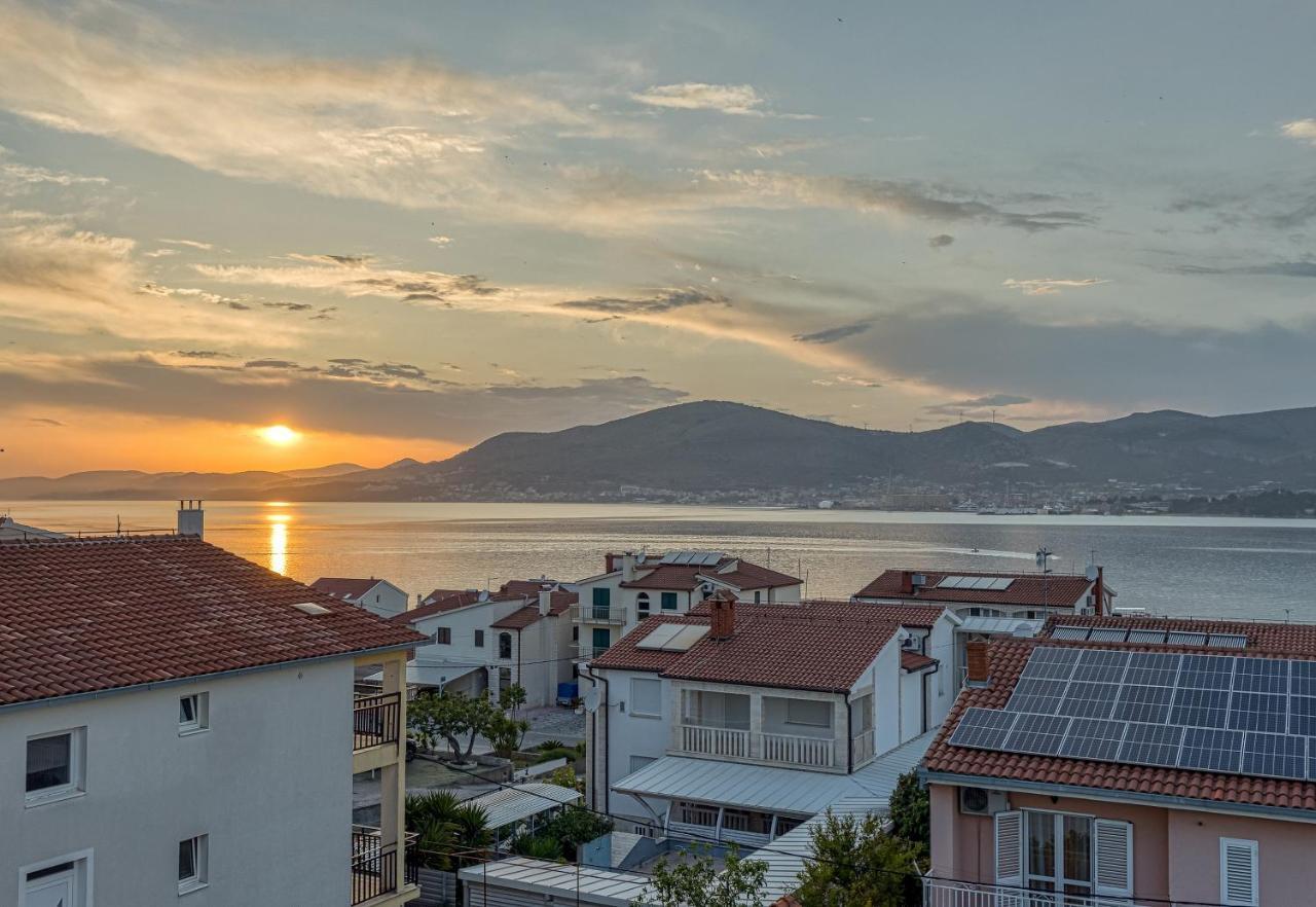 Island Resort Mihaela - Happy Rentals Traù Esterno foto